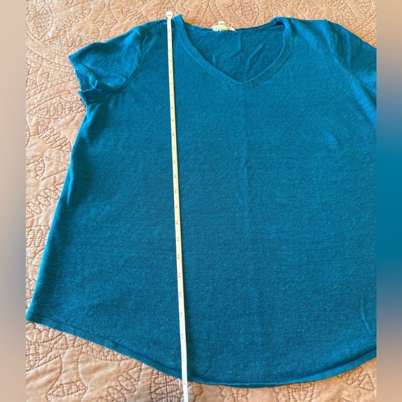 Eileen Fisher Teal V-Neck Short Sleeve Top - Picture 11 of 12